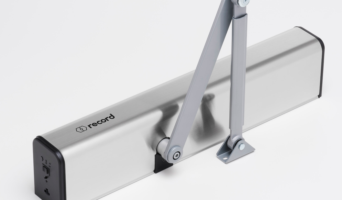 Record DFA127 automatic swing door operator