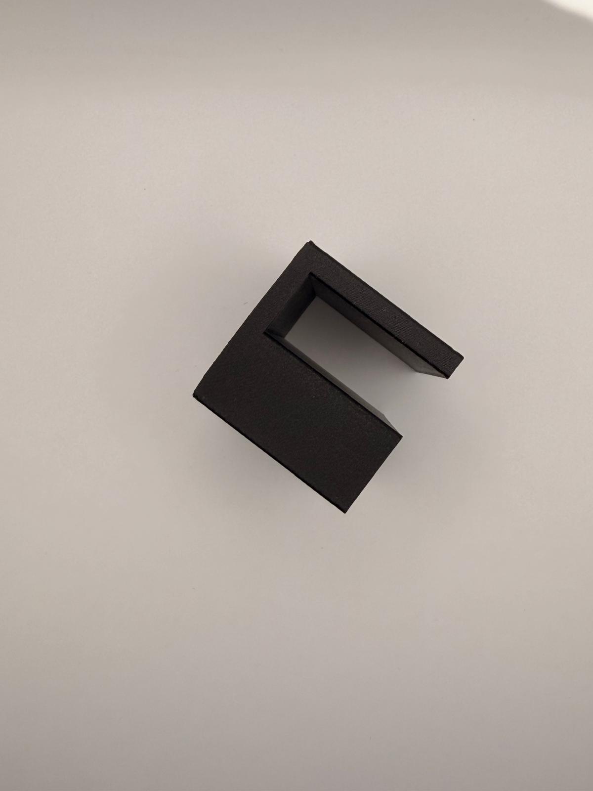 Frameless Door Floor Guide